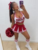 663311515: Chica busca chico en Málaga