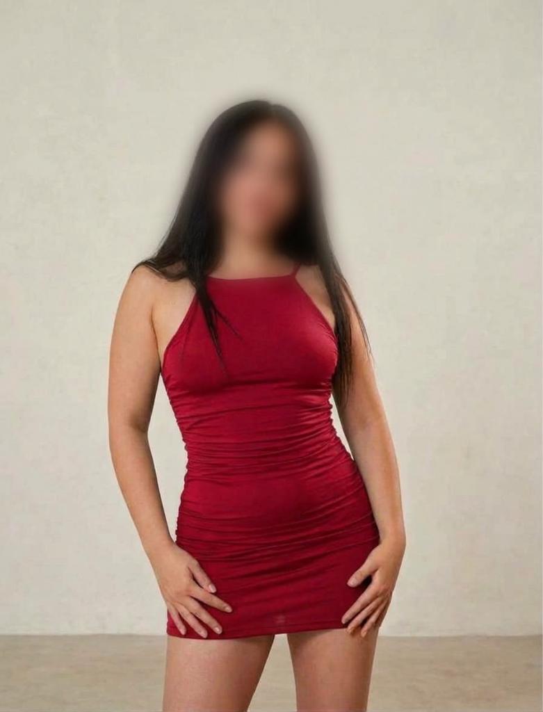 742004844: Chica busca chico en Madrid
