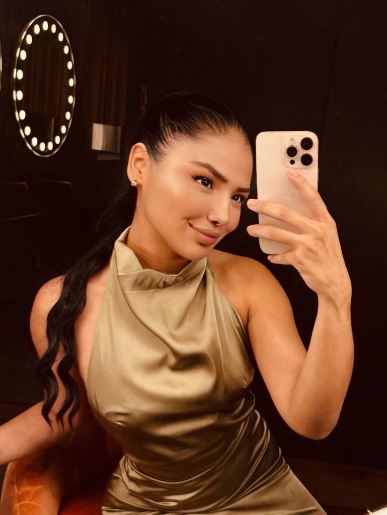 632294809: Chica busca chico en Barcelona