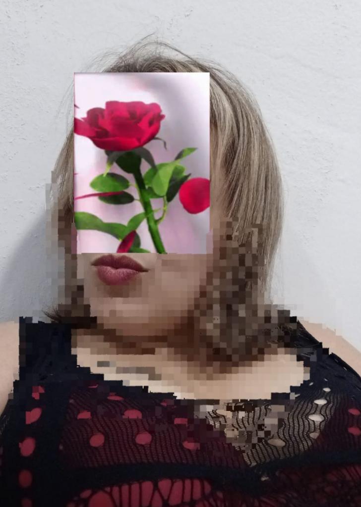632544492: Chica busca chico en Gerona