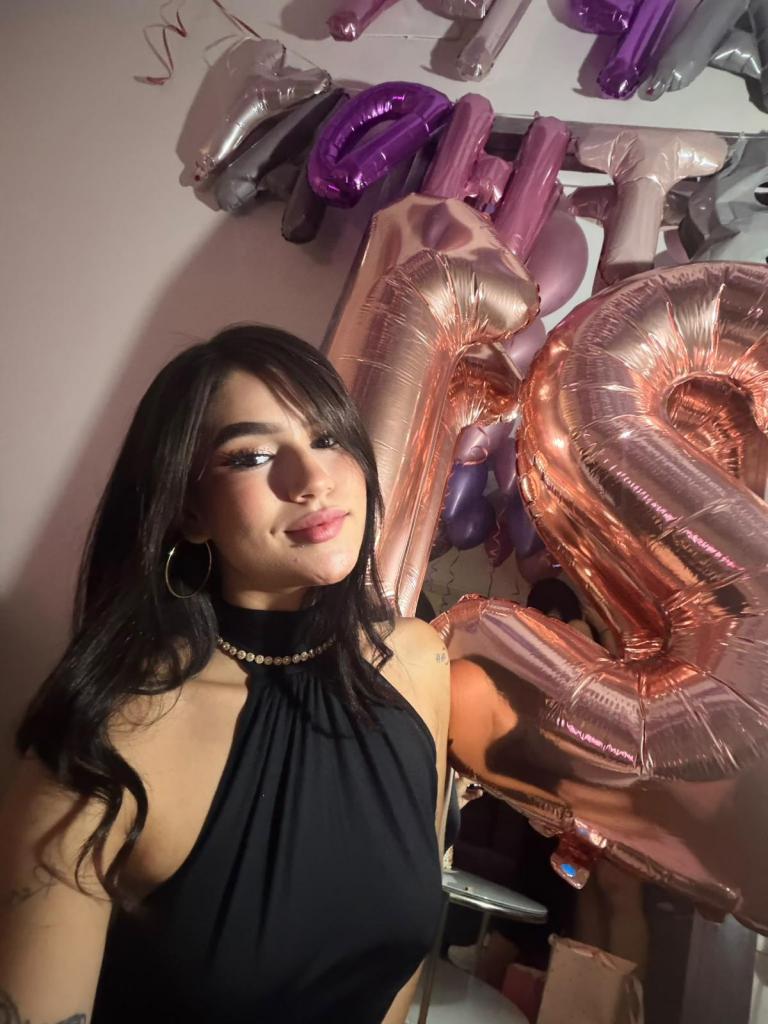 662228394: Chica busca chico en Valencia