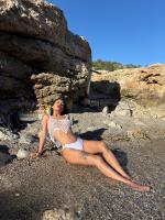 624421641: Chica busca chico en Ibiza