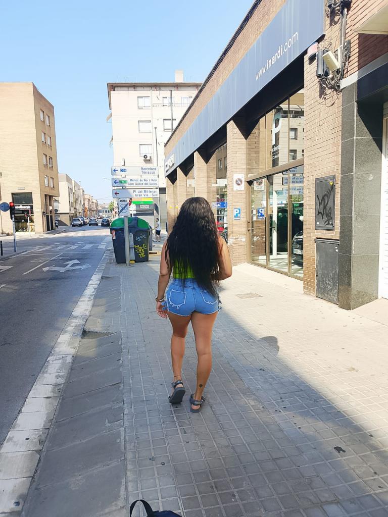 Chica busca chico en Barcelona: 
