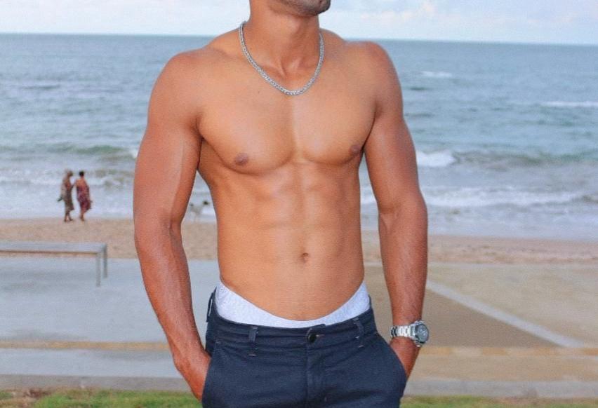 661669198: Chico busca chica en Guipúzcoa