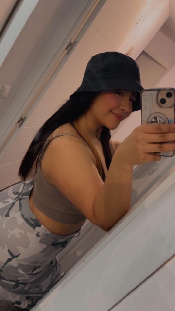 Chica busca chico en Cádiz: 