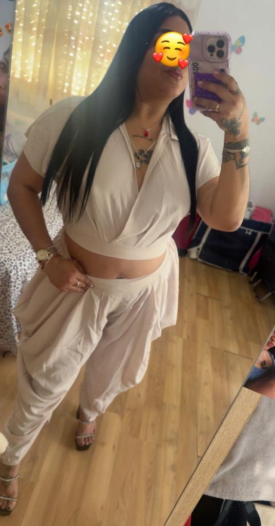 Chica busca chico en Lugo: Chica busca chico