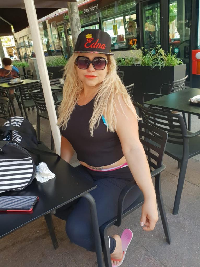 Chica busca chico en Teruel: 