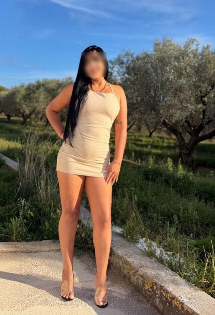 Chica busca chico en Valencia: Chica busca chico