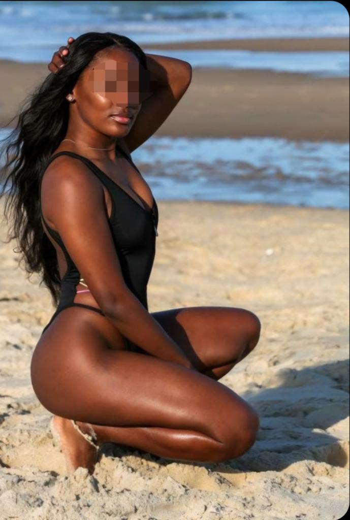 Chica busca chico en Sevilla: 