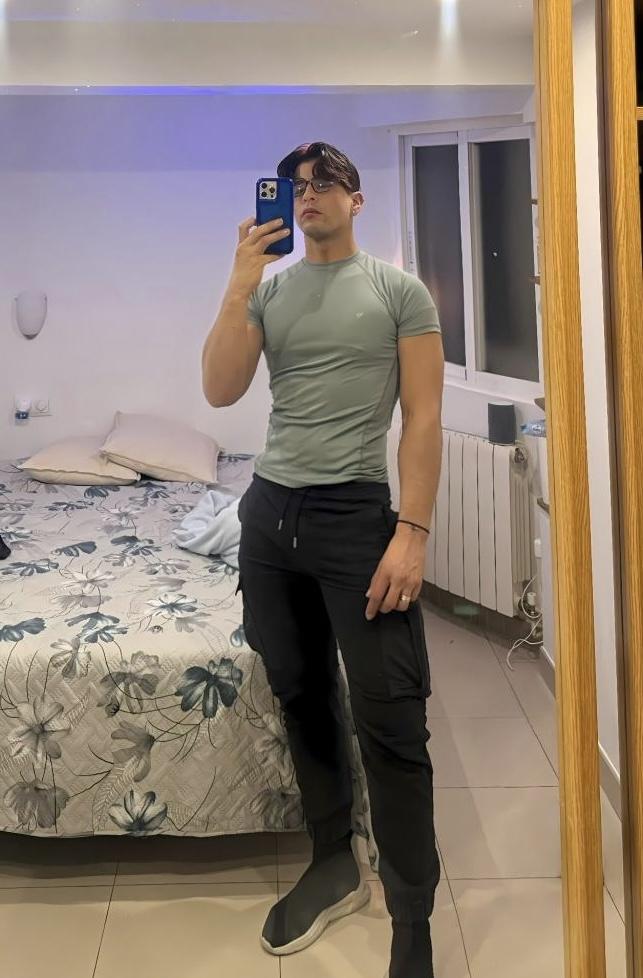 Chico busca chica en Alicante: 