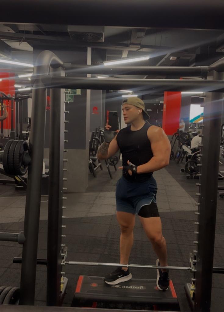 Chico busca chica en Alicante: 