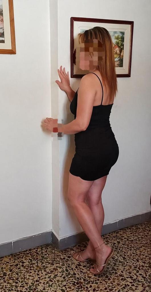Chica busca chico en Almería: 