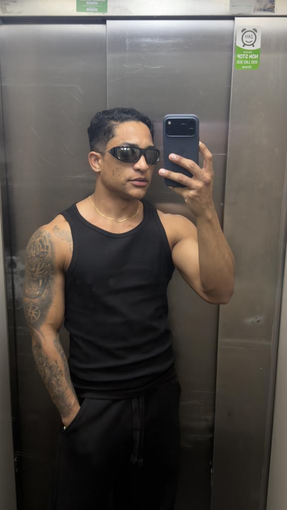 Chico busca chica en Las Palmas: 