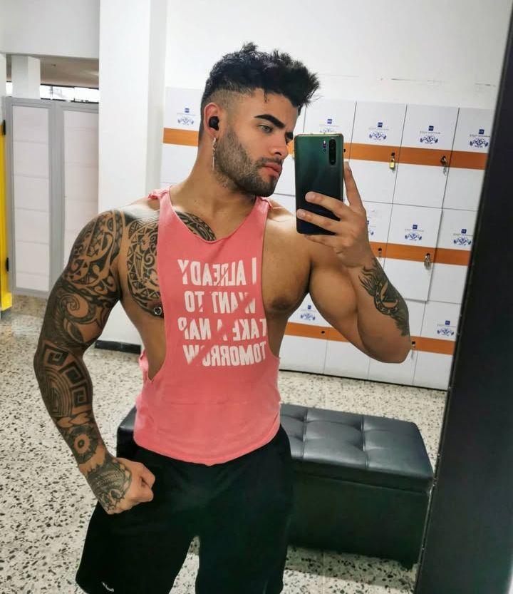 Chico busca chica en Mallorca: 