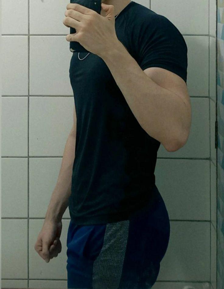 Chico busca chica en Málaga: 