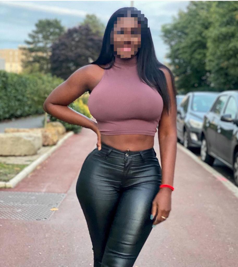 Chica busca chico en Sevilla: 