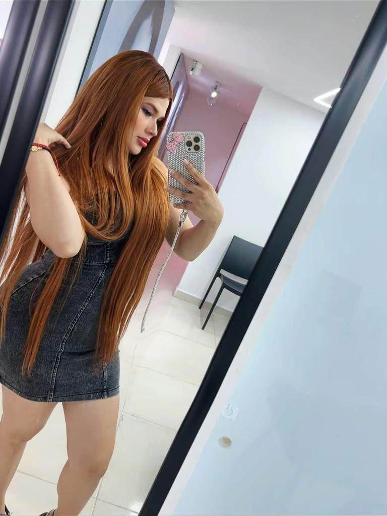 600497159: Chica busca chico en Sevilla