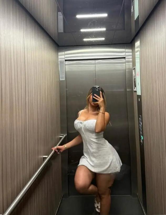 Chica busca chico en Murcia: 