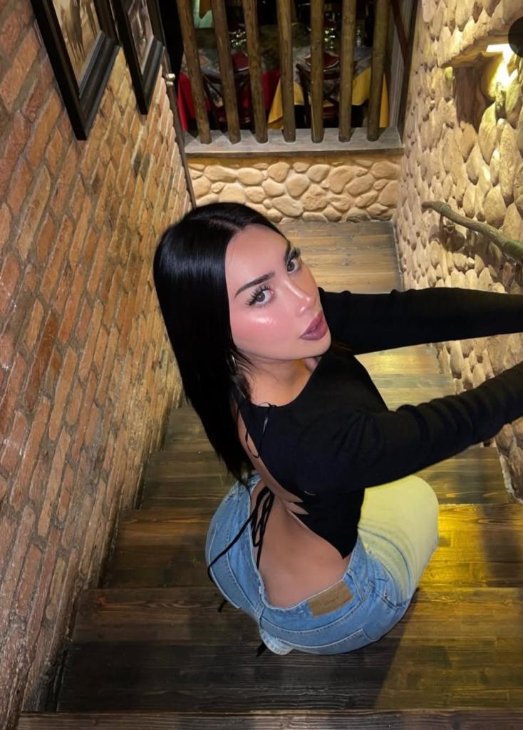 Chica busca chico en Lérida: 