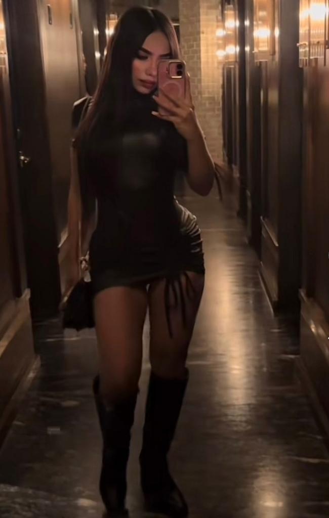 Chica busca chico en Tenerife: 