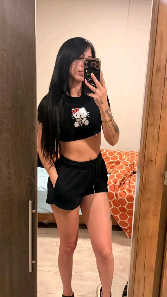 Chica busca chico en Tenerife: 