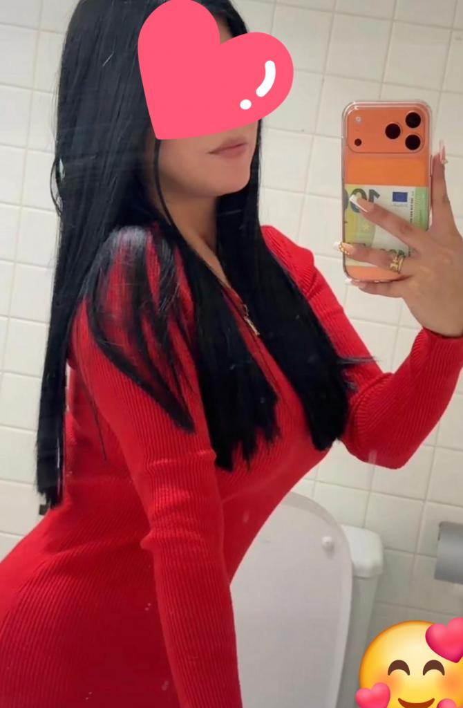 Chica busca chico en Sevilla: 