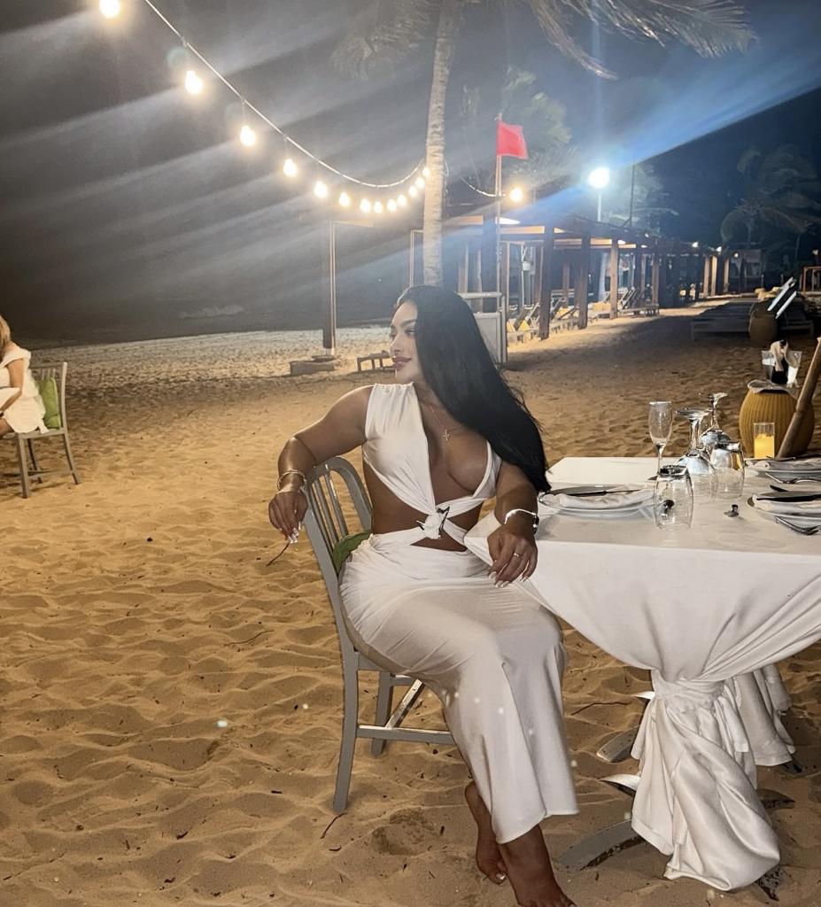 604271597: Chica busca chico en Lérida