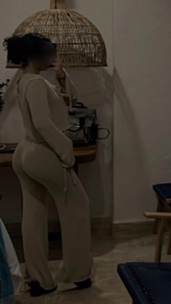 Chica busca chico en Tenerife: 