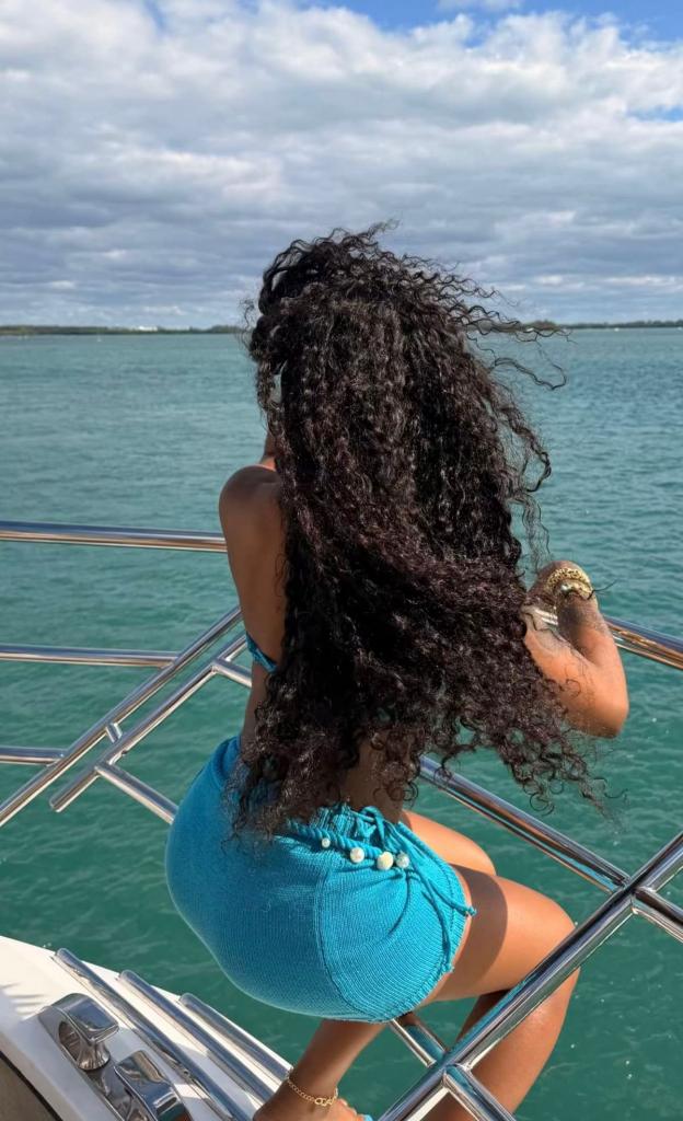 614961007: Chica busca chico en Tenerife