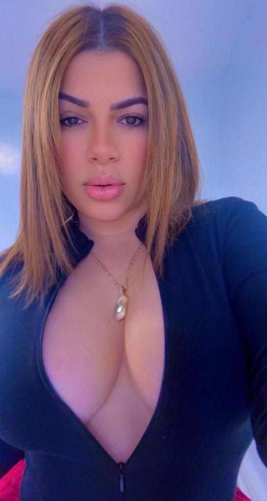 Chica busca chico en Cádiz: 