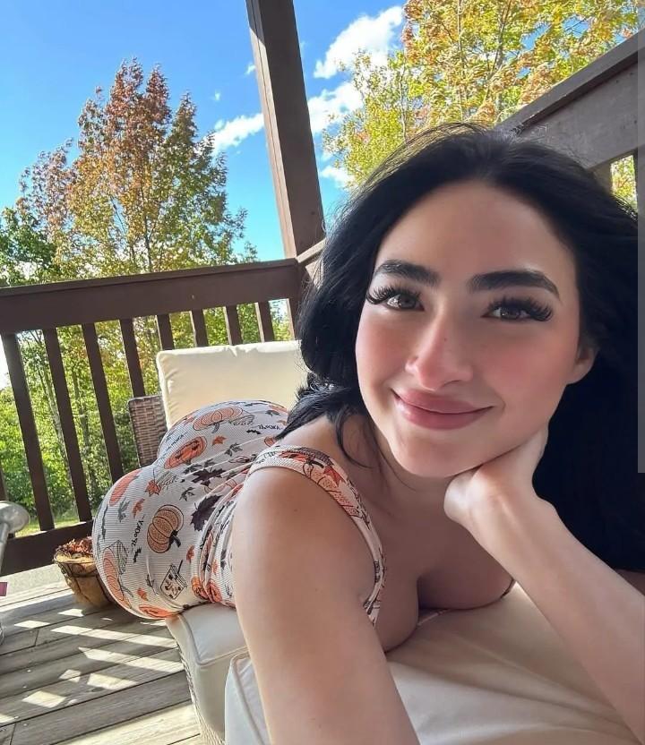 603436225: Chica busca chico en Málaga