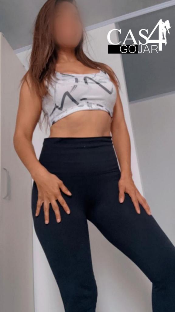 Chica busca chico en Granada: 