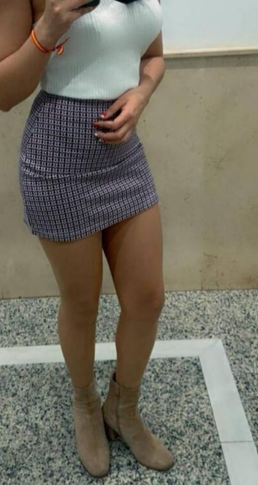 Chica busca chico en Almería: 