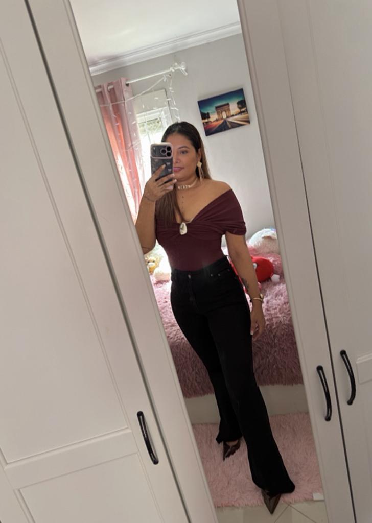 Chica busca chico en Sevilla: 