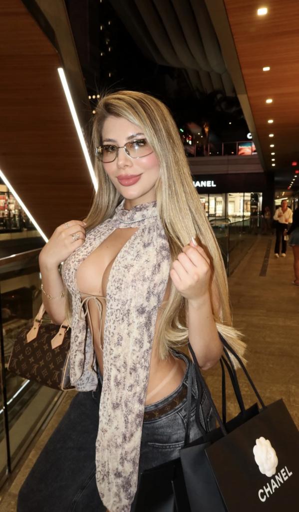 627507647: Chica busca chico en Cantabria