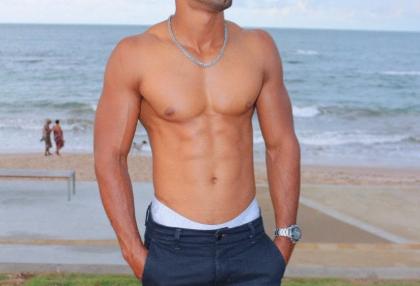 661669198: Chico busca chica en Guipúzcoa