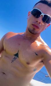 644204742: Chica busca chico en Madrid