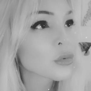 604158564: Chica busca chico en Barcelona