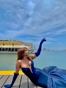 647550209: Chica busca chico en Asturias