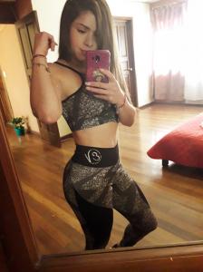 627040825: Chica busca chico en Cantabria