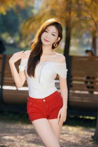 643157335: Chica busca chico en Valladolid