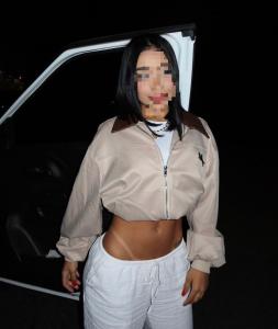 672825497: Chica busca chico en Tenerife