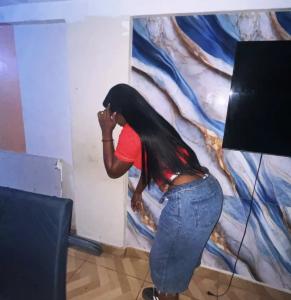 742049441: Chica busca chico en La Coruña