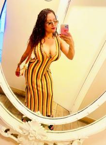 672870505: Chica busca chico en Murcia