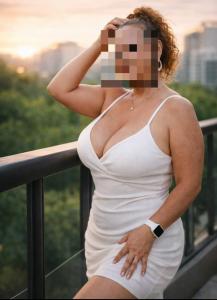 613574343: Chica busca chico en Zaragoza
