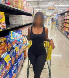 604246431: Chica busca chico en Asturias