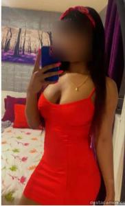 643090976: Chica busca chico en La Coruña
