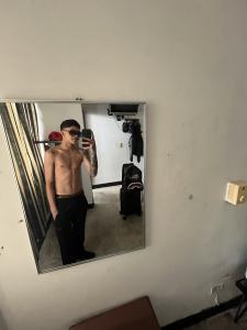 656804104: Chico busca chica en Asturias