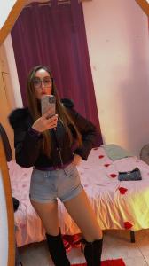 667726466: Chica busca chico en Madrid