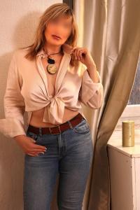 631283925: Chica busca chico en Zaragoza